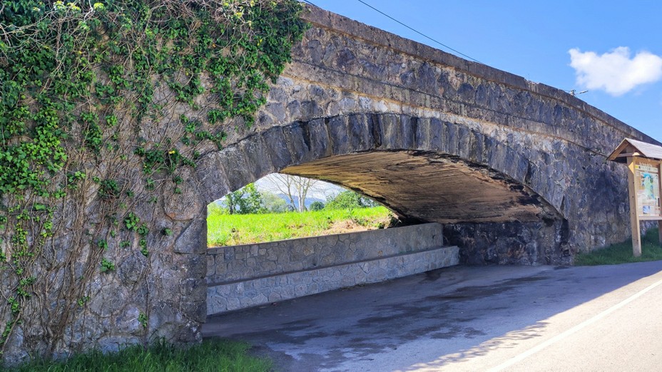 Sarón  ( Via Verde del Pas )