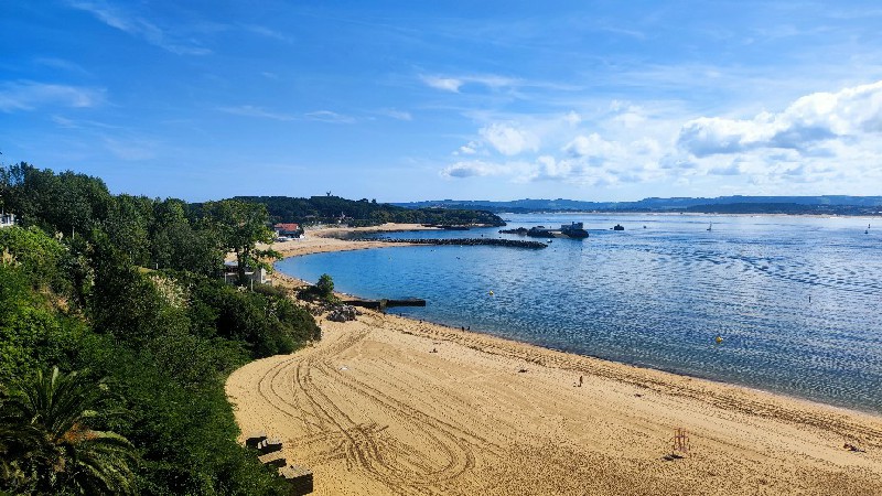 Playa de los Peligros y la Magdalena
